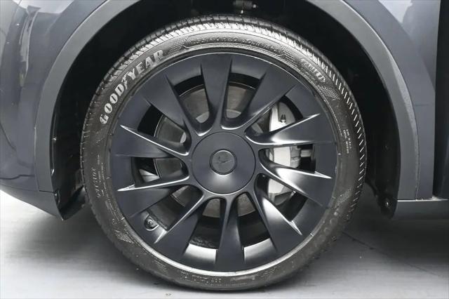 2024 Tesla Model Y Long Range Single Motor Rear-Wheel Drive