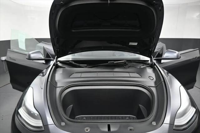 2024 Tesla Model Y Long Range Single Motor Rear-Wheel Drive