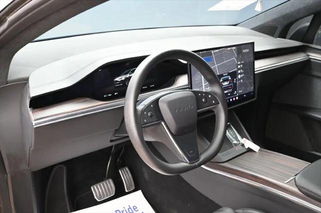 2024 Tesla Model X Long Range