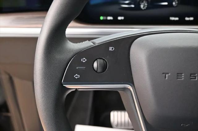 2024 Tesla Model X Long Range