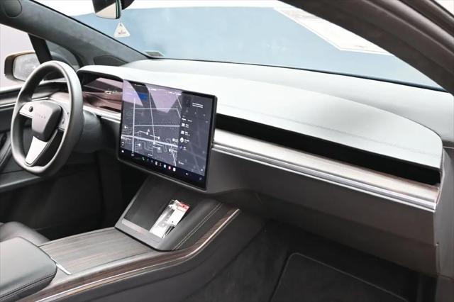 2024 Tesla Model X Long Range