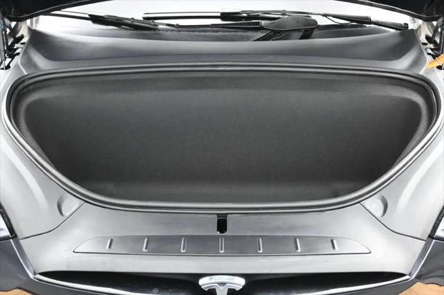 2024 Tesla Model X Long Range