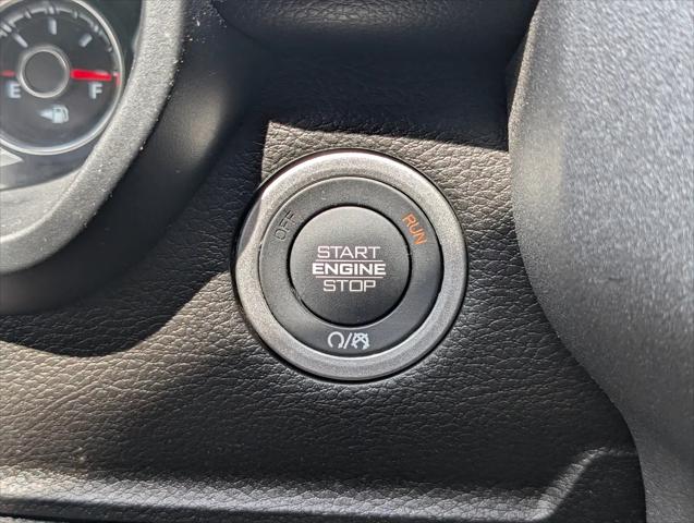 2025 Ram 1500 Tradesman Quad Cab 4x4 64 Box