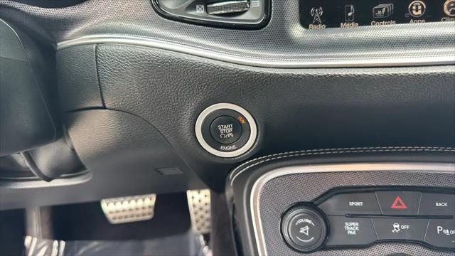 2016 Dodge Challenger R/T Scat Pack
