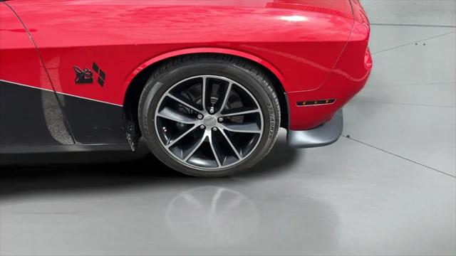 2016 Dodge Challenger R/T Scat Pack