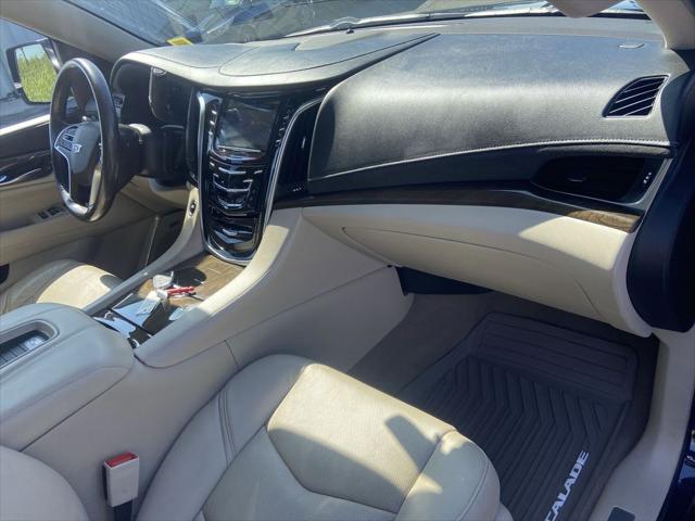 2020 Cadillac Escalade 4WD Premium Luxury