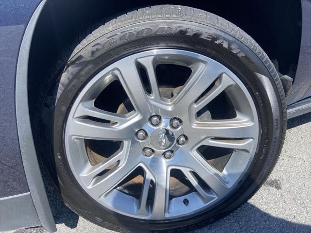 2020 Cadillac Escalade 4WD Premium Luxury