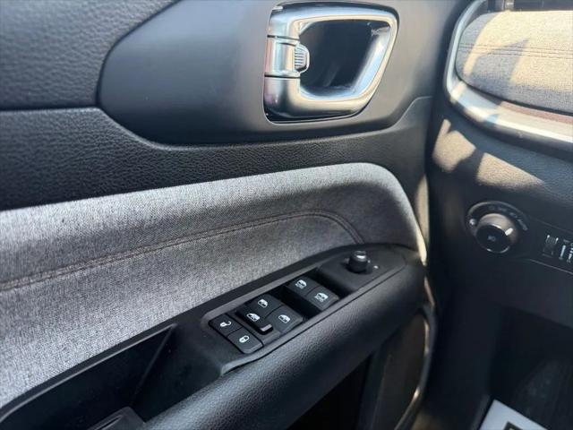 2022 Jeep Compass Latitude Lux 4x4