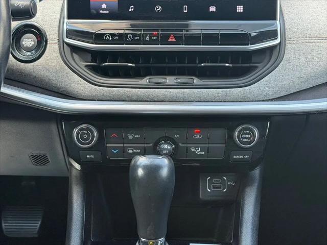 2022 Jeep Compass Latitude Lux 4x4