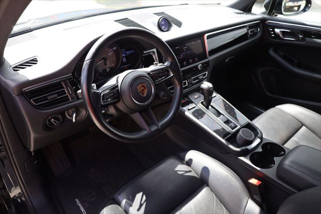 2022 Porsche Macan S