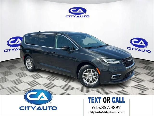 2023 Chrysler Pacifica Touring L for sale in Memphis, TN