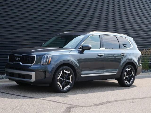 2023 Kia Telluride EX for sale in Saint Paul, MN