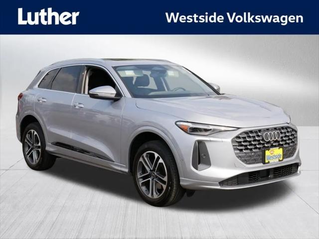 2025 Audi Q5 Premium Plus TFSI quattro S tronic for sale in Minneapolis, MN