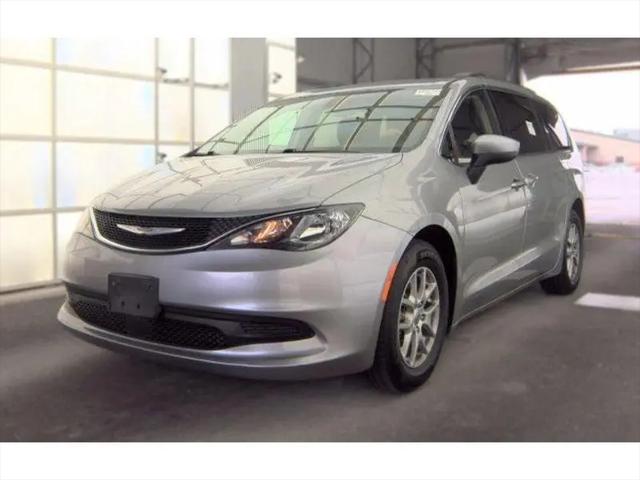 2021 Chrysler Voyager LXI for sale in East Dubuque, IL