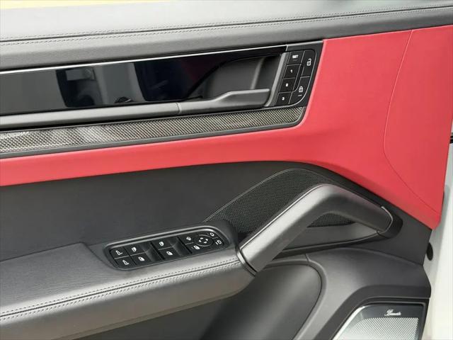 2024 Porsche Cayenne Turbo GT