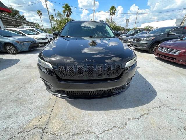 2019 Jeep Cherokee Altitude 4x4 for sale in Miami, FL