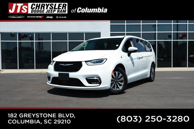2023 Chrysler Pacifica Hybrid Touring L for sale in Columbia, SC