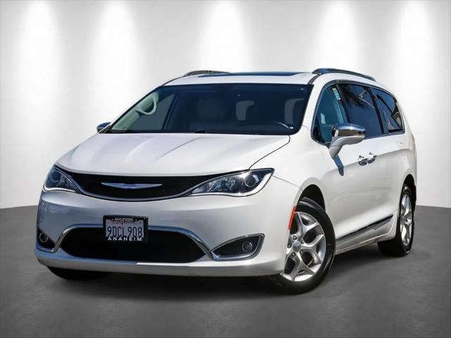 2019 Chrysler Pacifica Limited for sale in Anaheim, CA