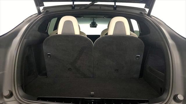 2023 Tesla Model X Plaid Tri Motor All-Wheel Drive