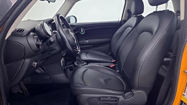 2016 MINI Hardtop Cooper