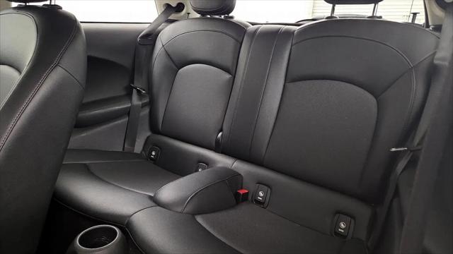 2016 MINI Hardtop Cooper