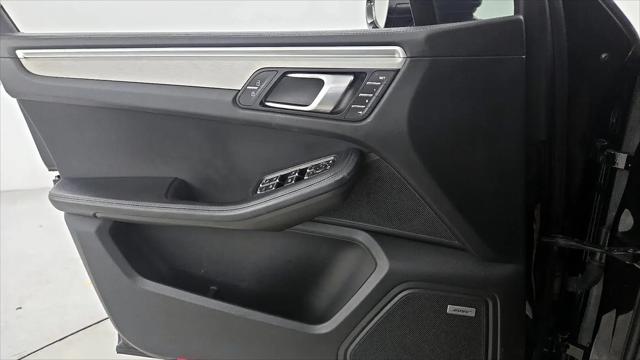 2020 Porsche Macan Turbo