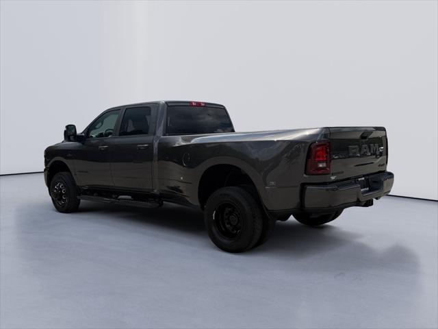 2026 RAM 3500 RAM 3500 BIG HORN CREW CAB 4X4 8 BOX 2026 RAM 3500 RAM 3500 BIG HORN CREW CAB 4X4 8 BOX