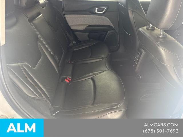 2022 Jeep Compass Latitude Lux 4x4