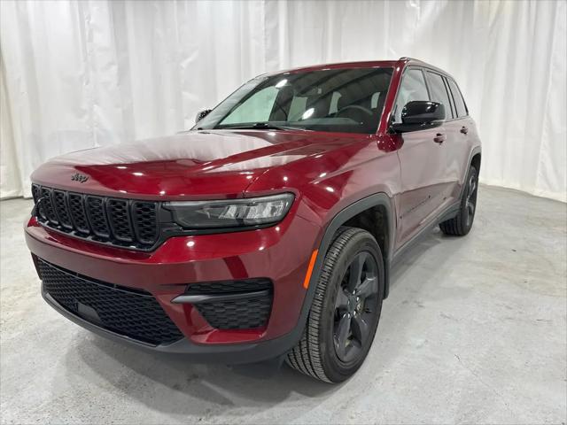2023 Jeep Grand Cherokee Altitude 4x4 for sale in Fairbanks, AK
