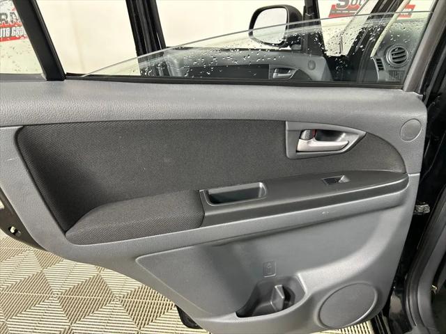 2012 Suzuki SX4 LE Popular