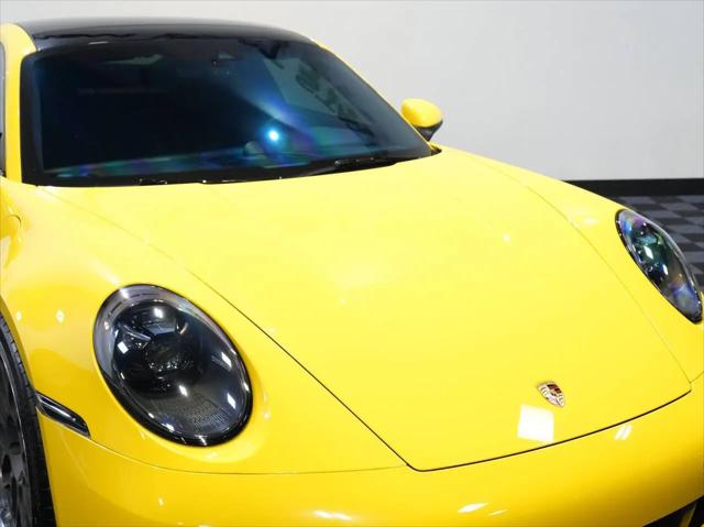 2020 Porsche 911 Carrera 4S