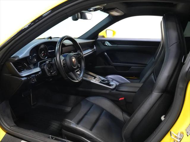 2020 Porsche 911 Carrera 4S