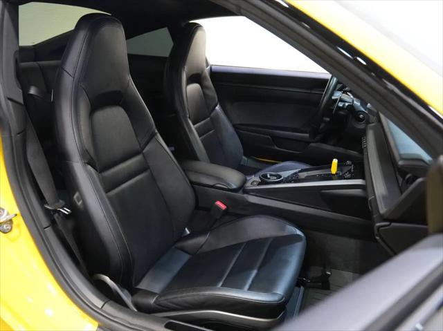2020 Porsche 911 Carrera 4S