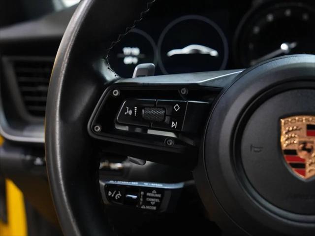 2020 Porsche 911 Carrera 4S