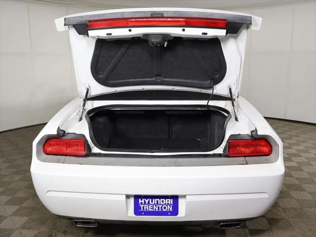 2012 Dodge Challenger SXT