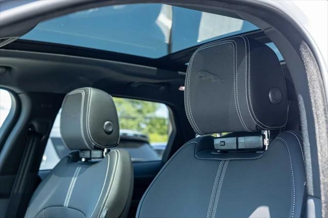 2026 Jaguar F-PACE R-Dynamic S P400 AWD Automatic