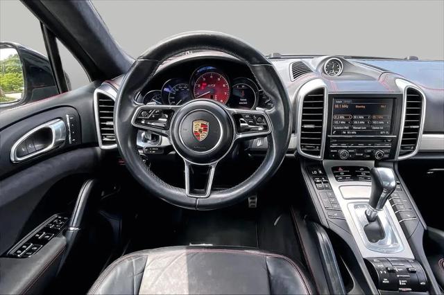 2016 Porsche Cayenne GTS