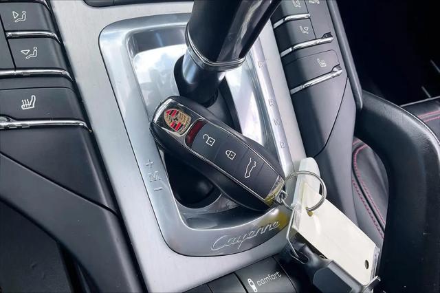 2016 Porsche Cayenne GTS
