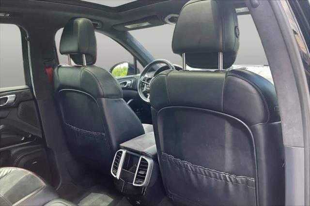 2016 Porsche Cayenne GTS