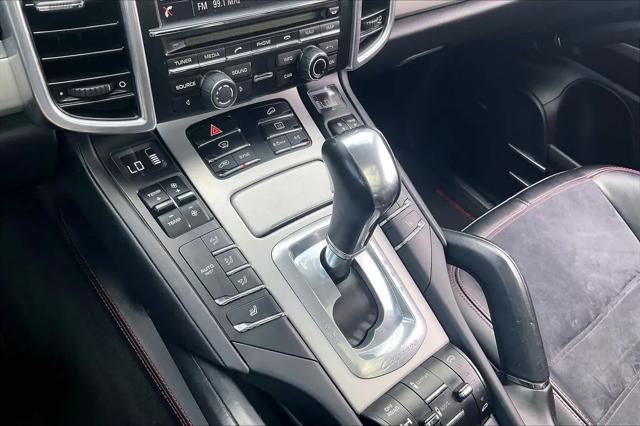 2016 Porsche Cayenne GTS