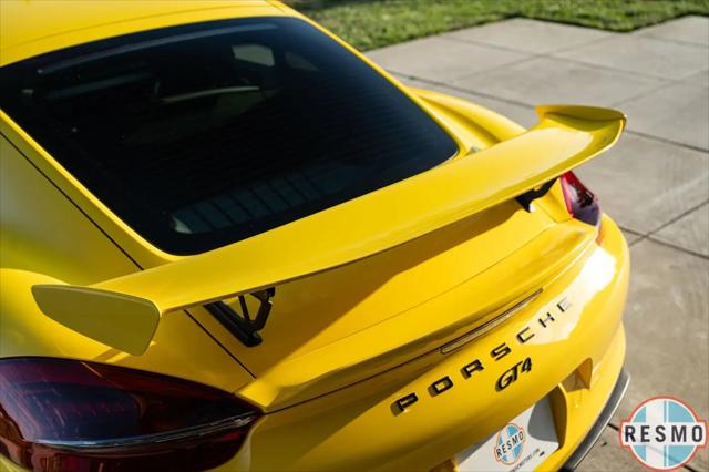 2016 Porsche Cayman GT4