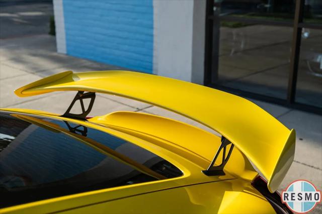 2016 Porsche Cayman GT4
