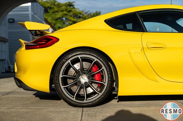 2016 Porsche Cayman GT4