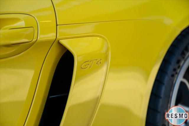 2016 Porsche Cayman GT4