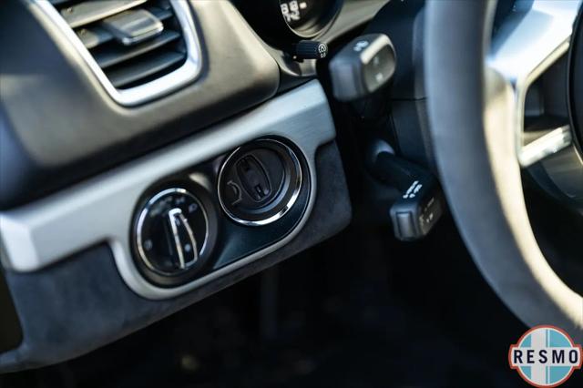 2016 Porsche Cayman GT4