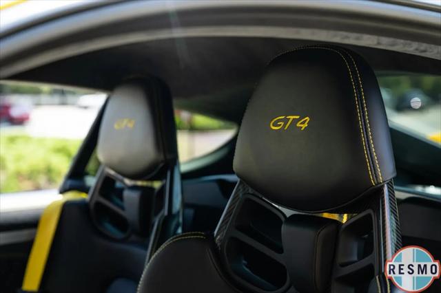 2016 Porsche Cayman GT4