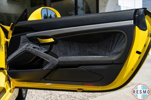 2016 Porsche Cayman GT4