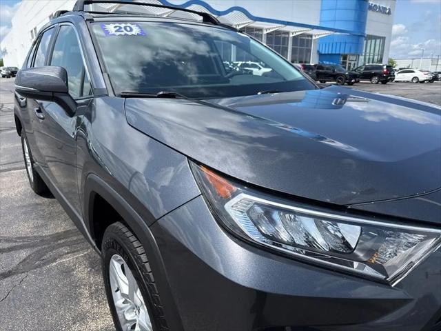 2020 Toyota RAV4 XLE