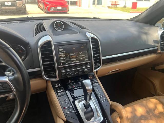 2016 Porsche Cayenne Cayenne