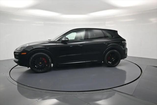 2023 Porsche Cayenne GTS